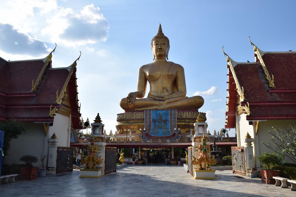 Sumali Villa Sing Buri Exterior foto