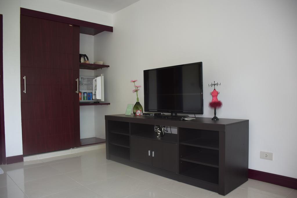 Sumali Villa Sing Buri Exterior foto