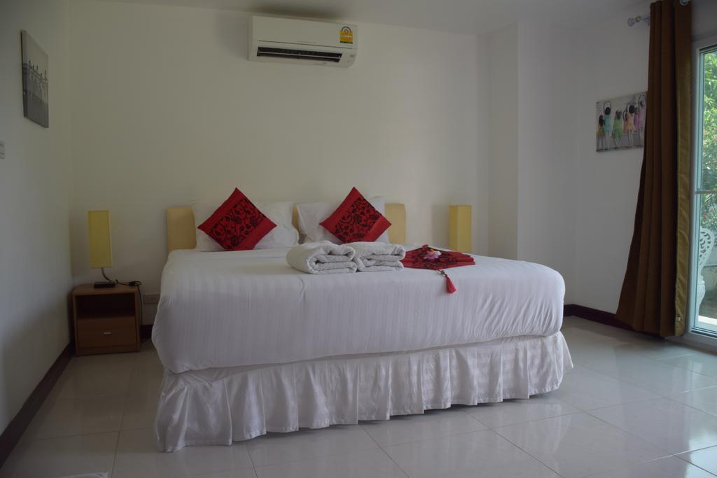 Sumali Villa Sing Buri Exterior foto