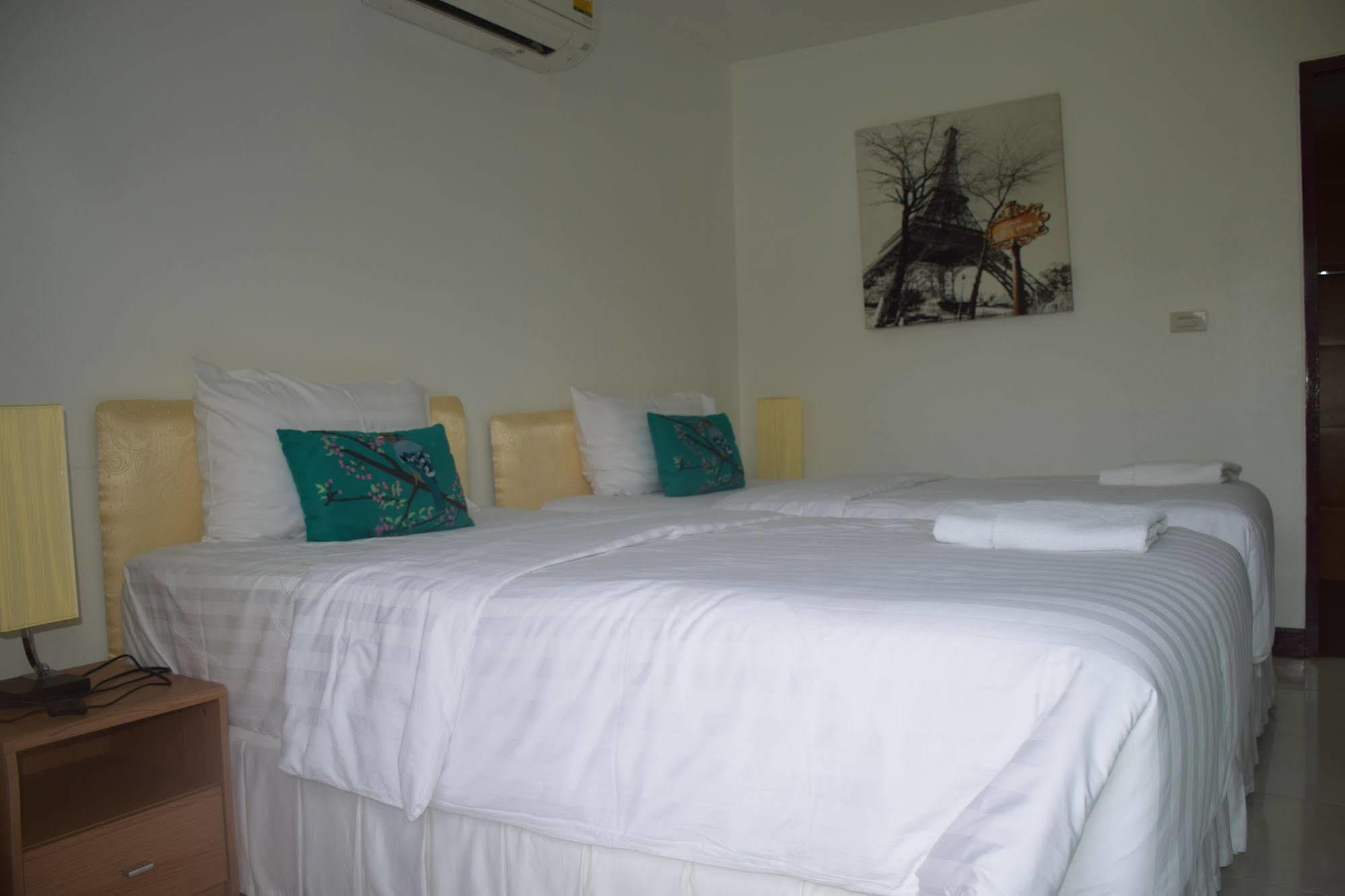 Sumali Villa Sing Buri Exterior foto