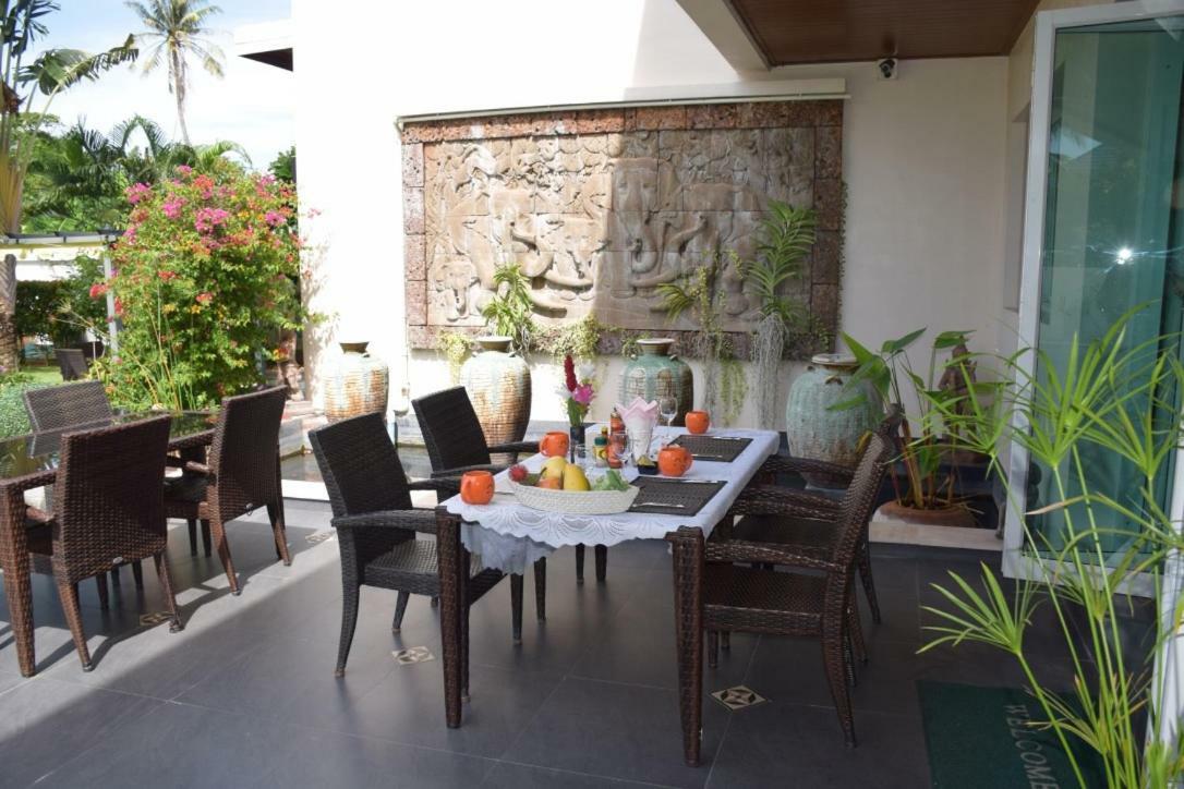Sumali Villa Sing Buri Exterior foto